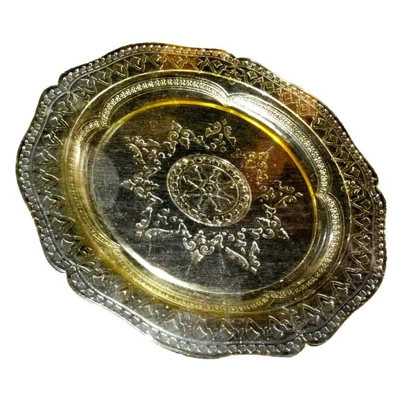 Amber Depression Glass Style Pressed Sandwich Plate Scallop Floral Etched Vintag - Picture 2 of 2